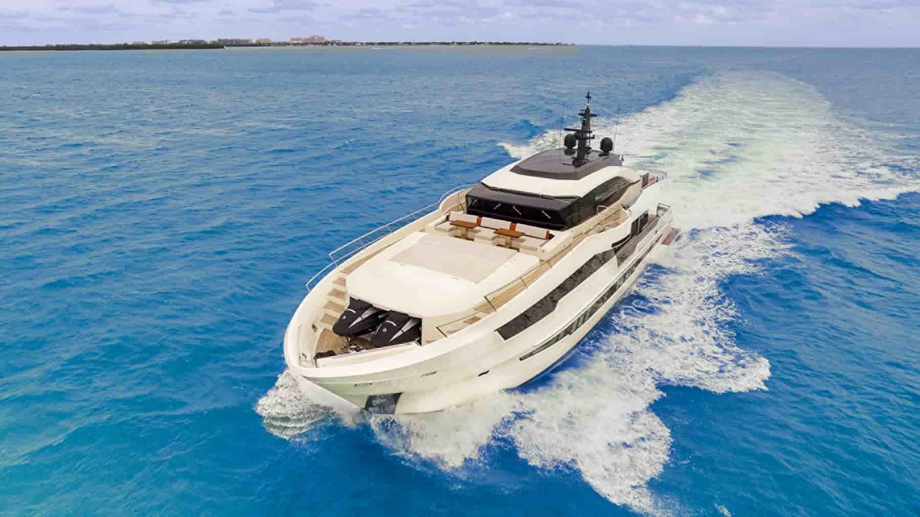 Astondoa 110 Century - View 7