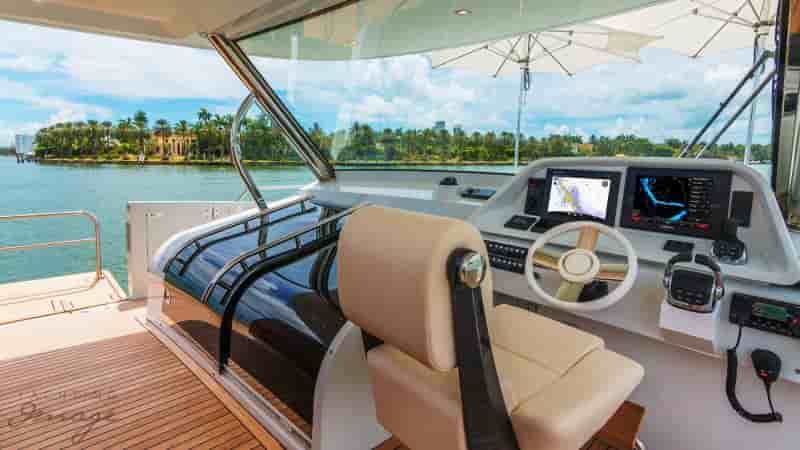 Astondoa 65 Top Deck - View 10