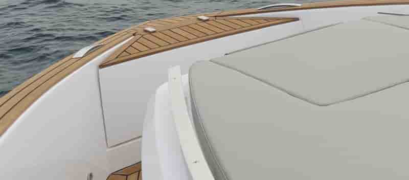 Astondoa 377 Coupe - View 10