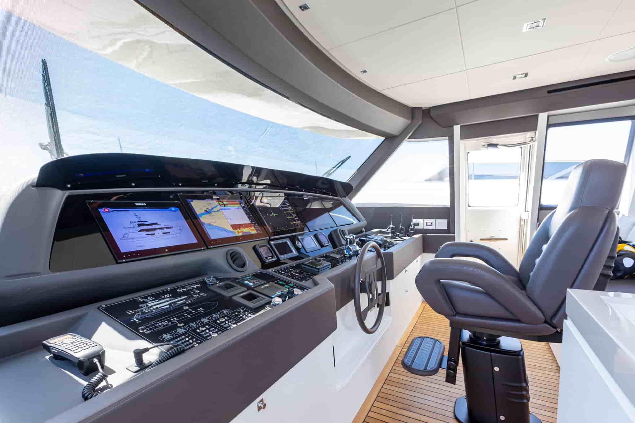 Ferretti Custom Line Navetta 28 - View 13