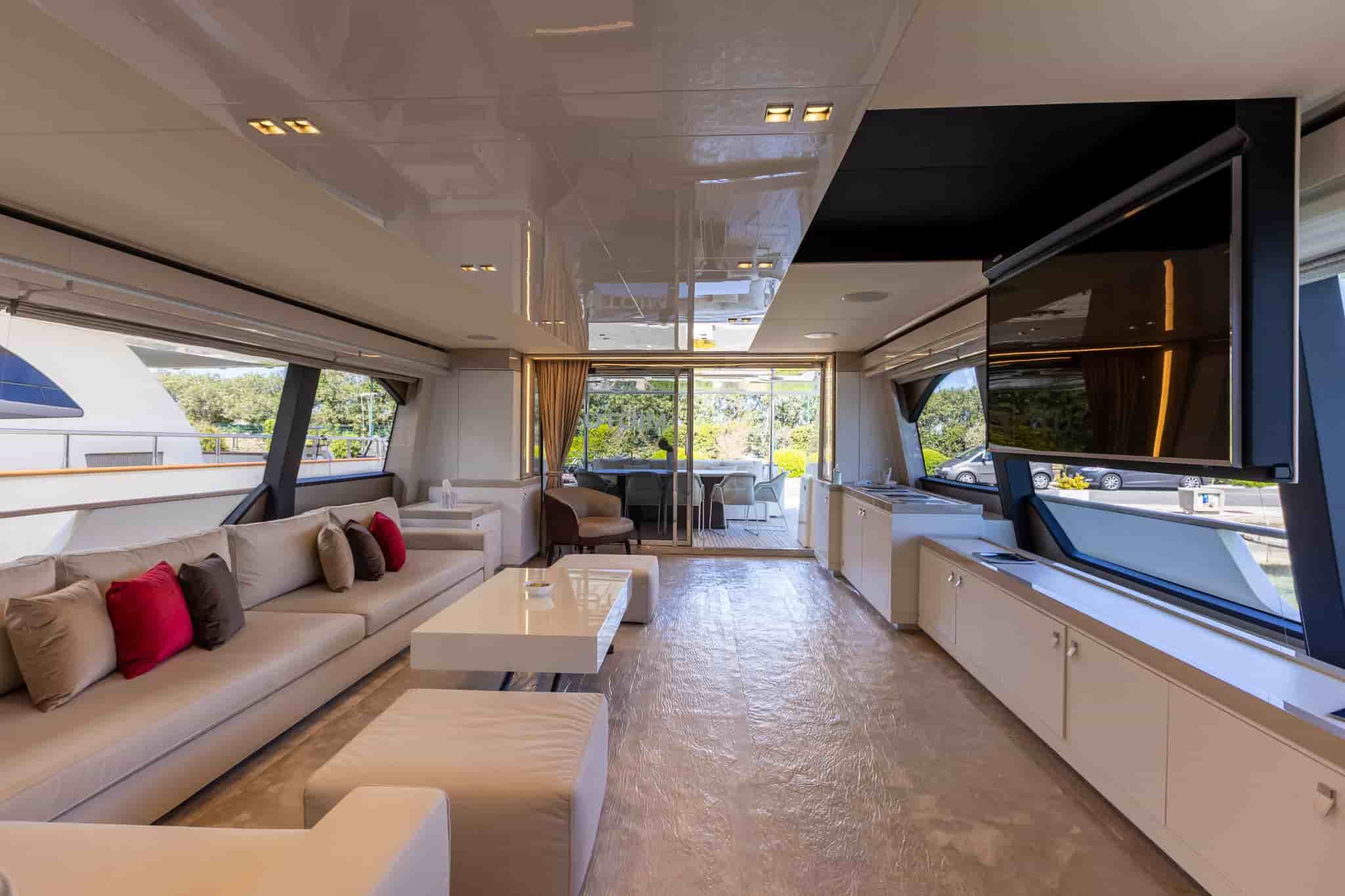 Ferretti Custom Line Navetta 28 - View 16