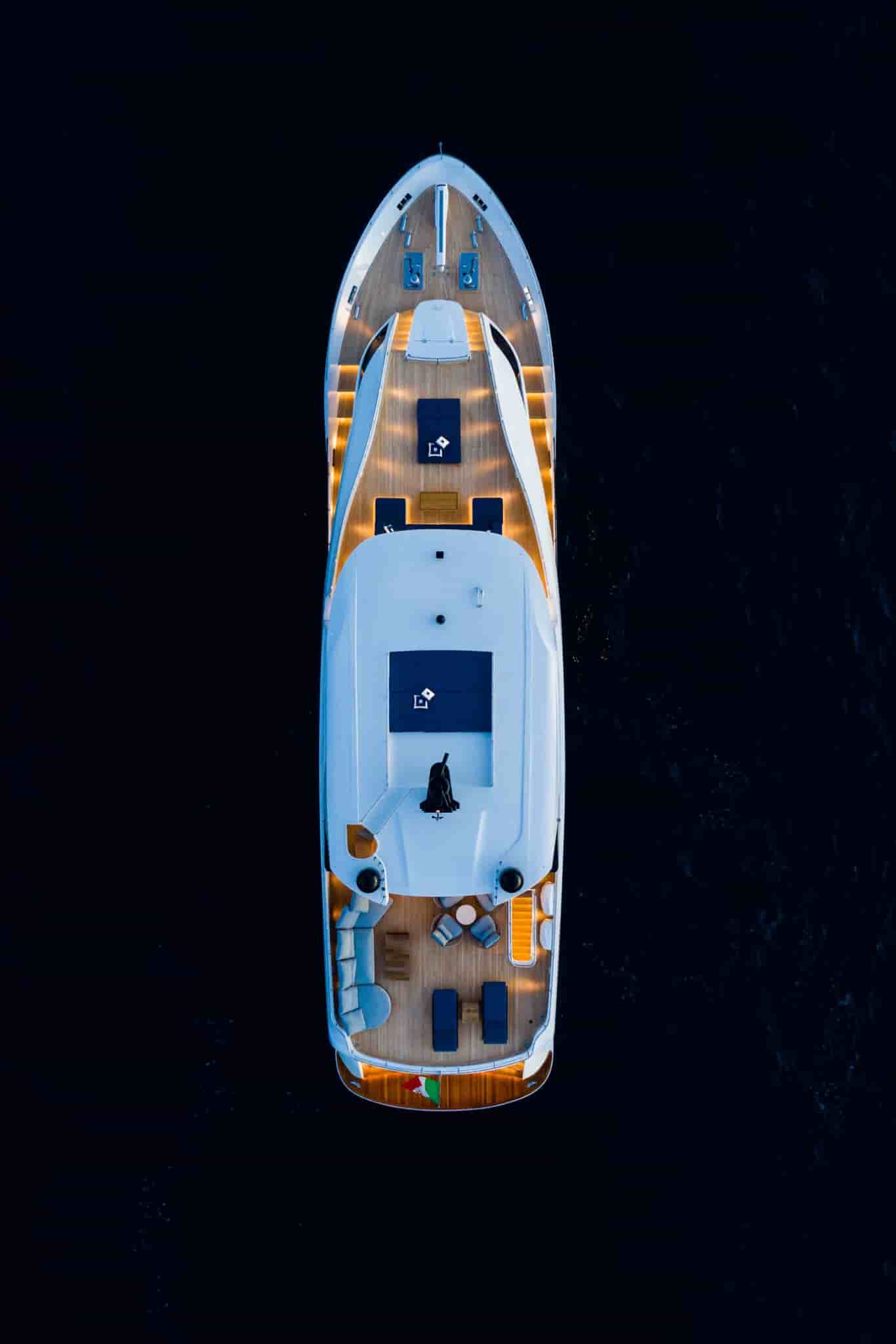 Maiora 30 Convertible - View 13