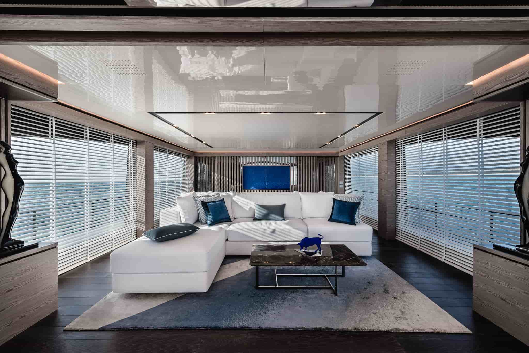 Maiora 30 Convertible - View 36