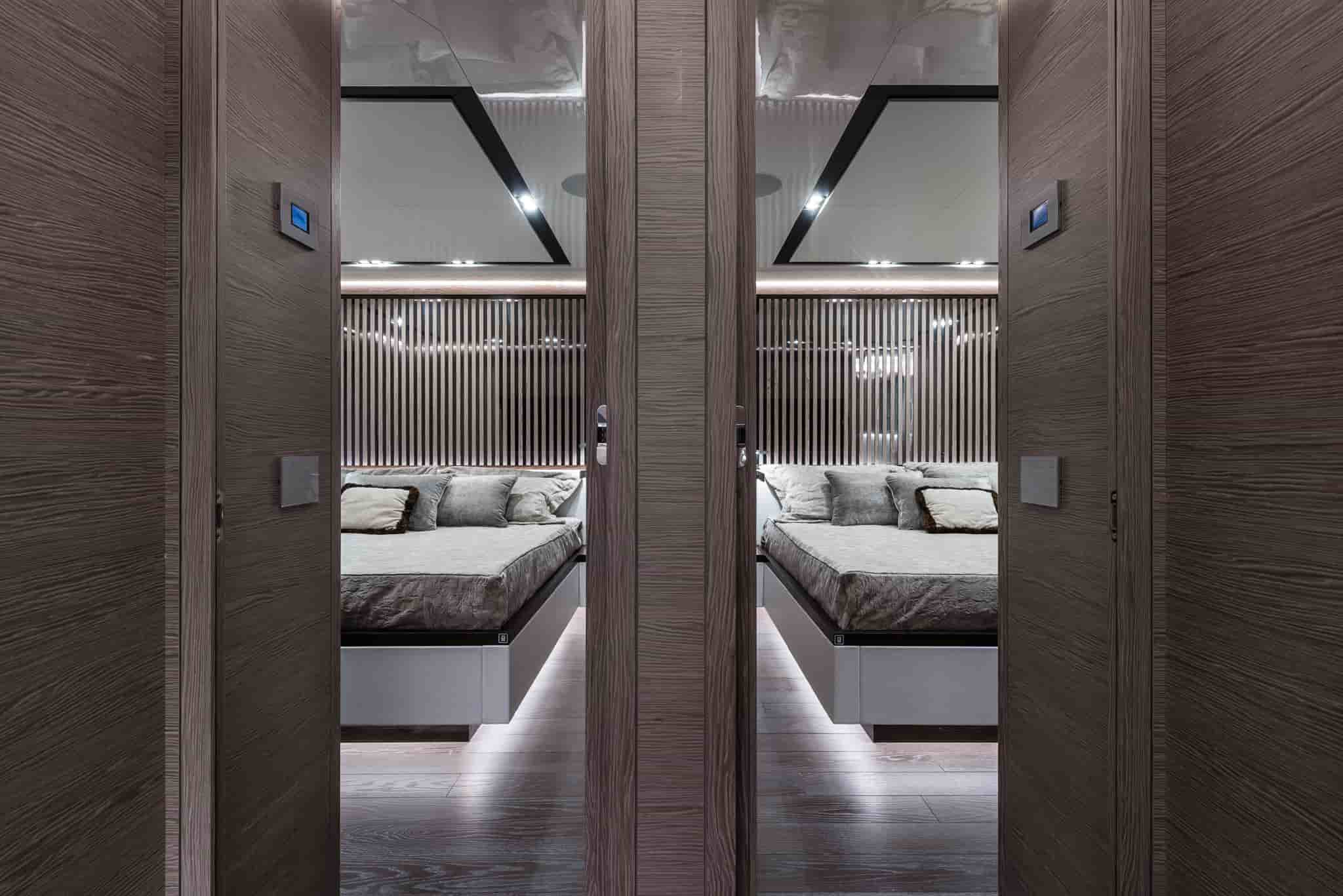 Maiora 30 Convertible - View 48