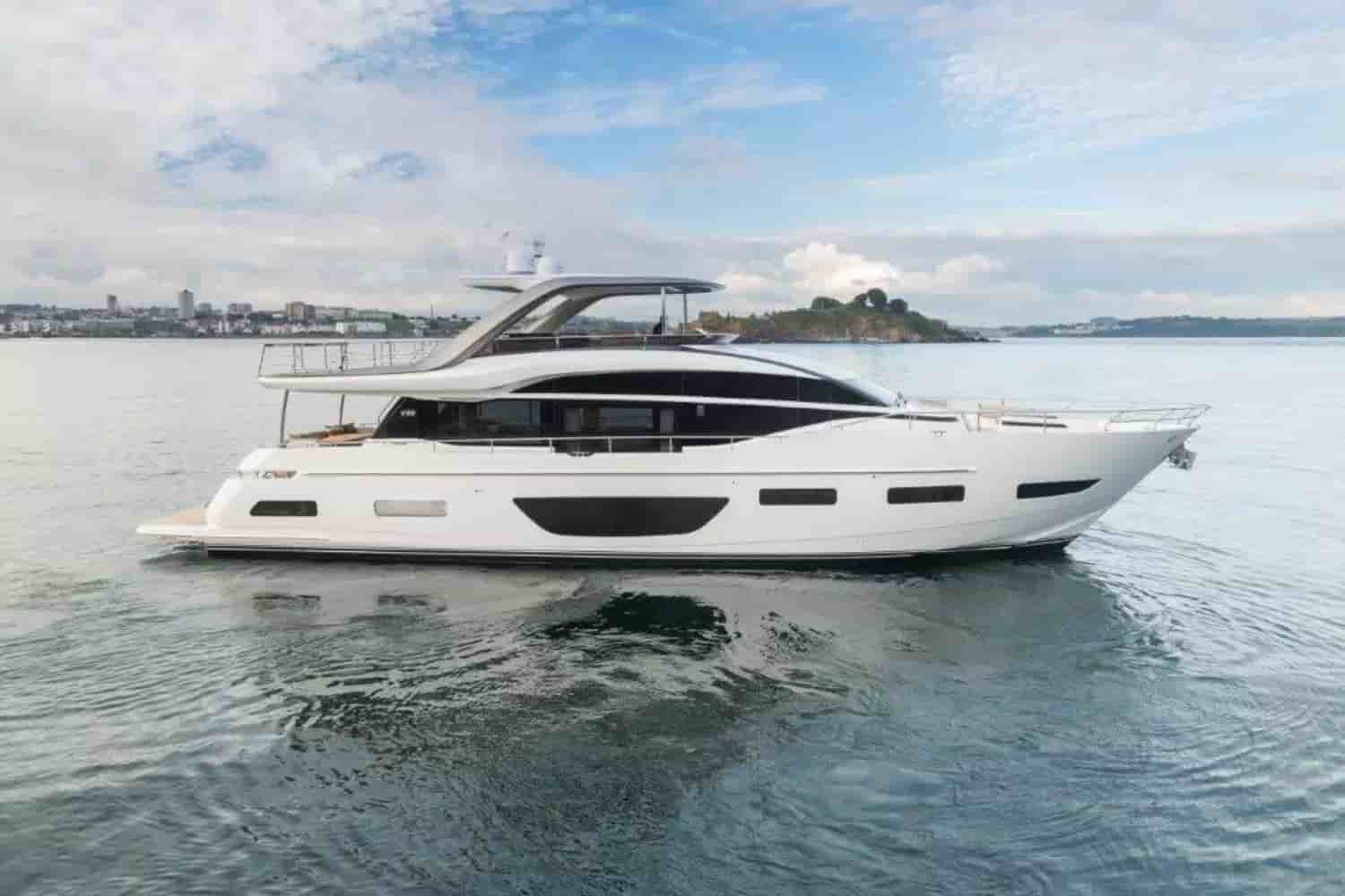 Princess Y85 - View 5