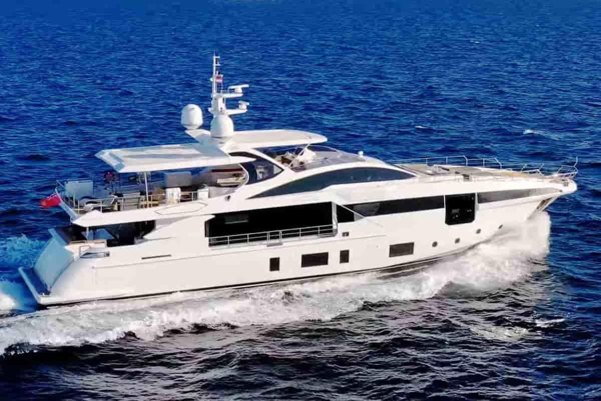 Azimut Grande 35 Metri - View 3