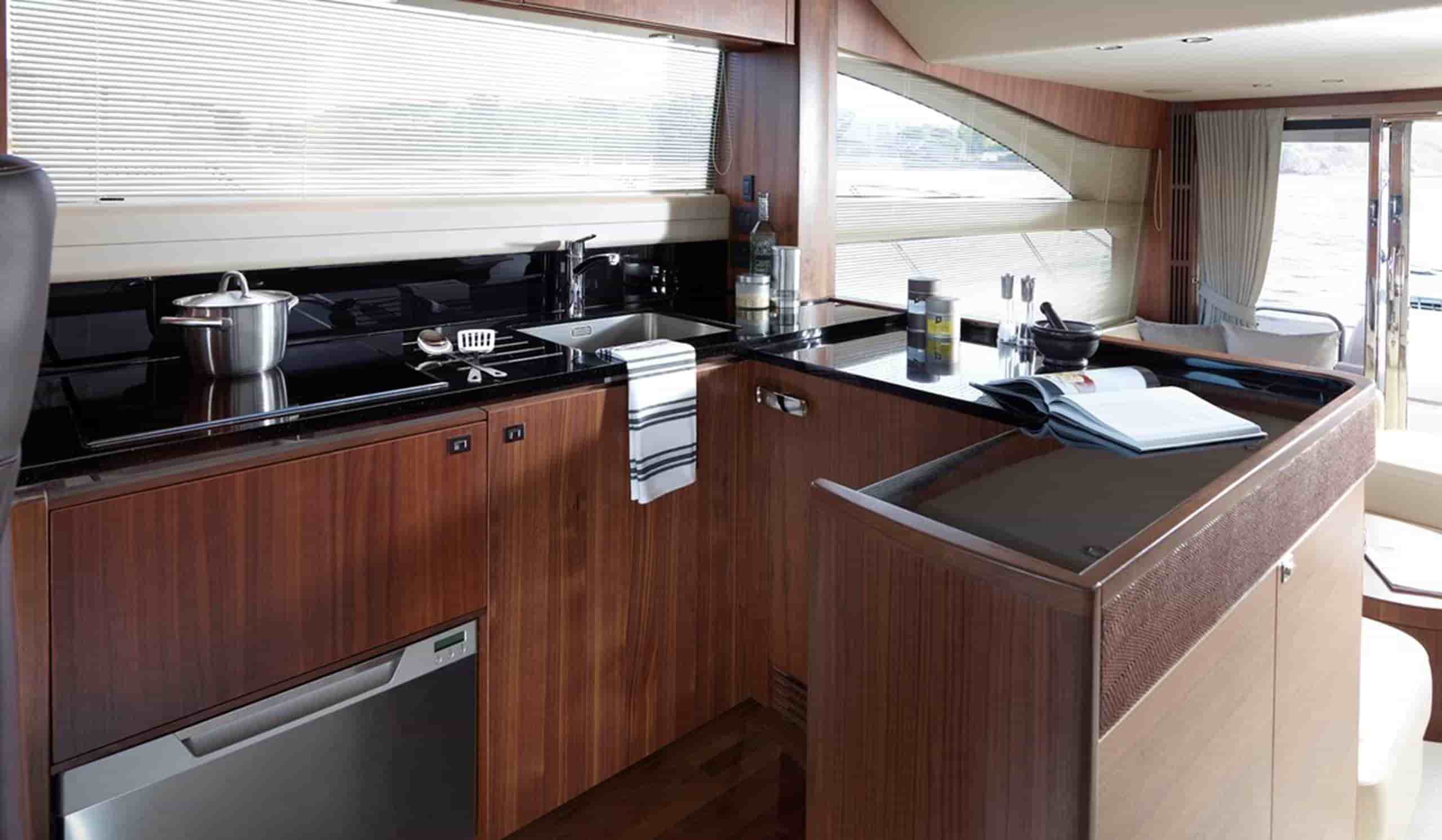 Princess 56 - View 18