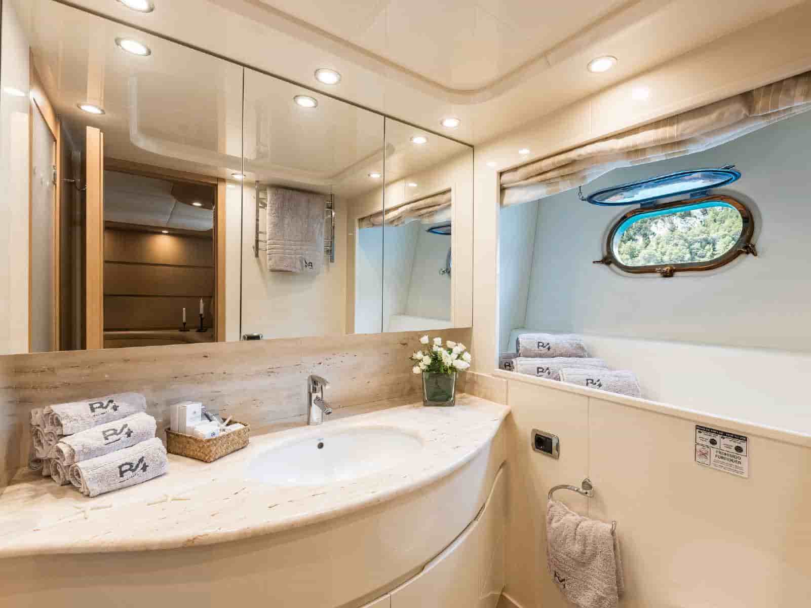 Astondoa 102 GLX - View 60