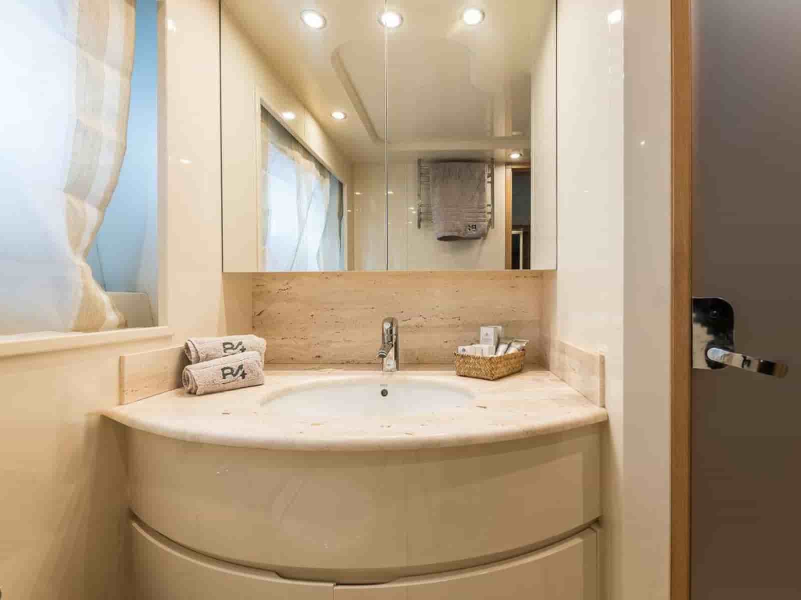 Astondoa 102 GLX - View 76