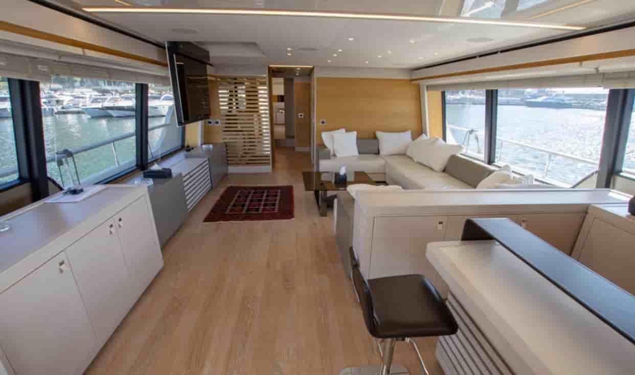 Custom Line Navetta 28 - View 17