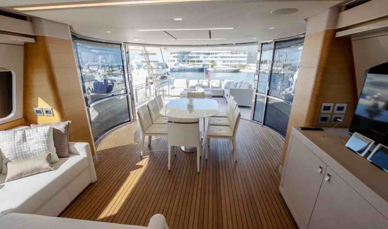 Custom Line Navetta 28 - View 19