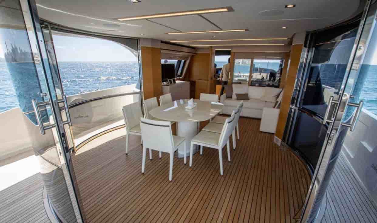 Custom Line Navetta 28 - View 20