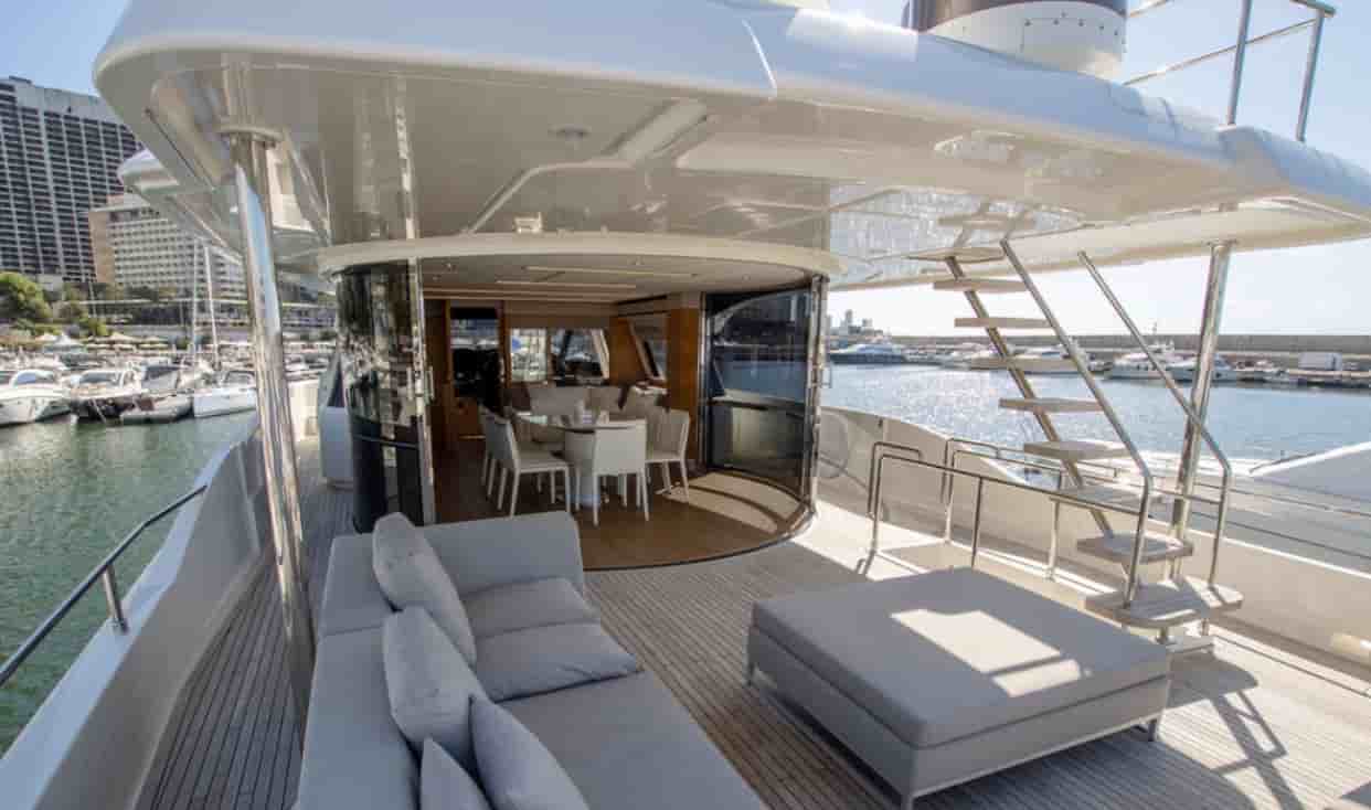 Custom Line Navetta 28 - View 23