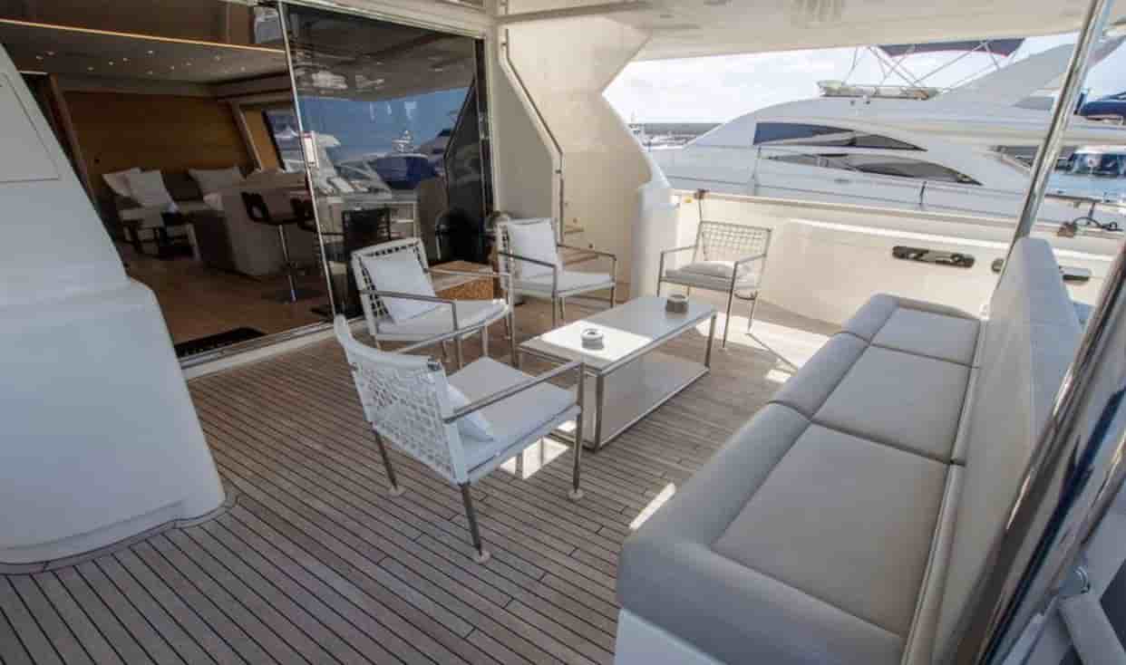 Custom Line Navetta 28 - View 28