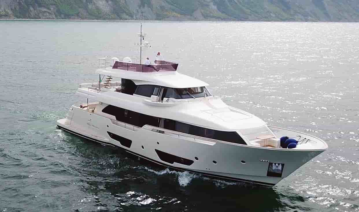 Custom Line Navetta 28 - View 33