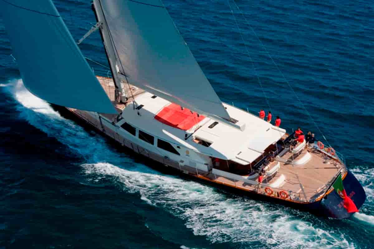 Perini Navi 45M Sloop - View 11