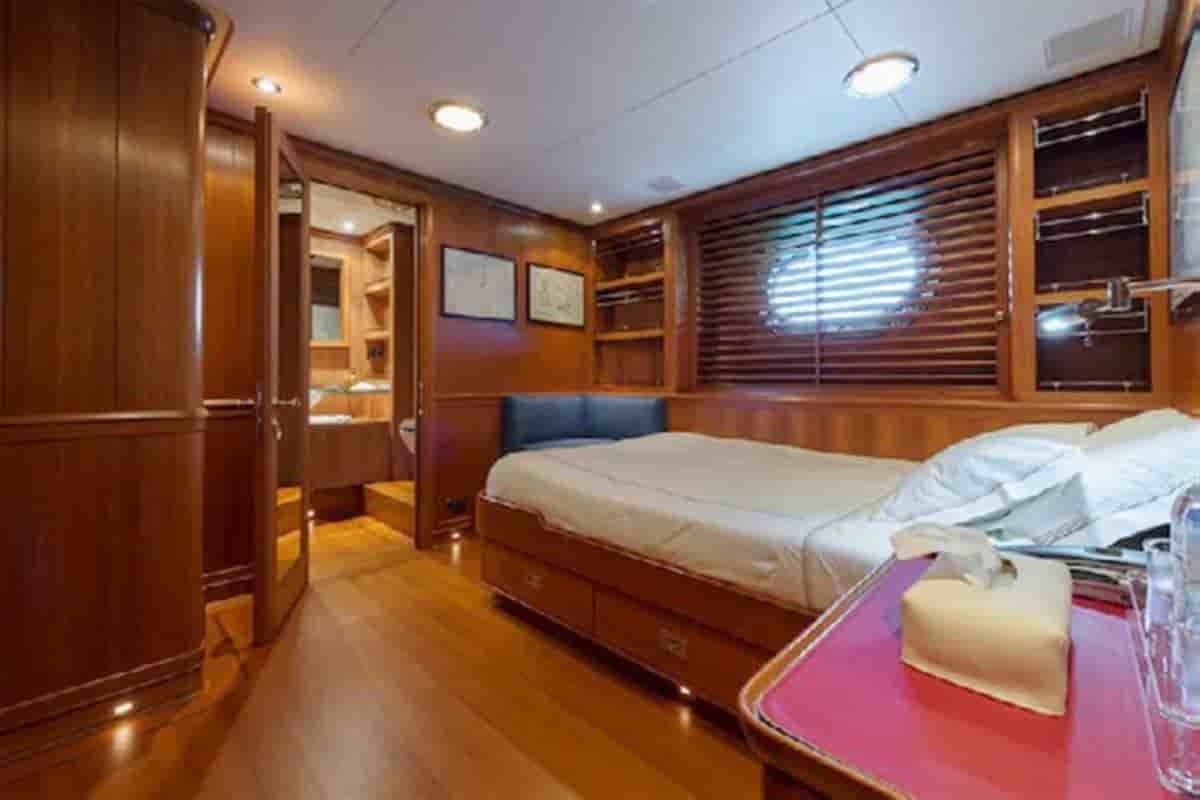 Perini Navi 45M Sloop - View 34