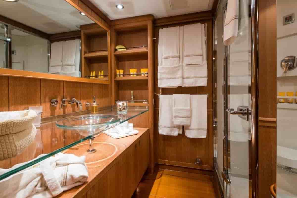 Perini Navi 45M Sloop - View 35