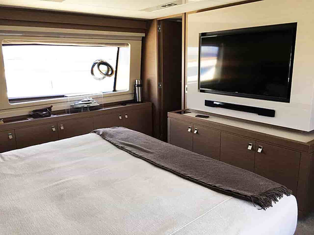 Custom Line Navetta 28 - View 33