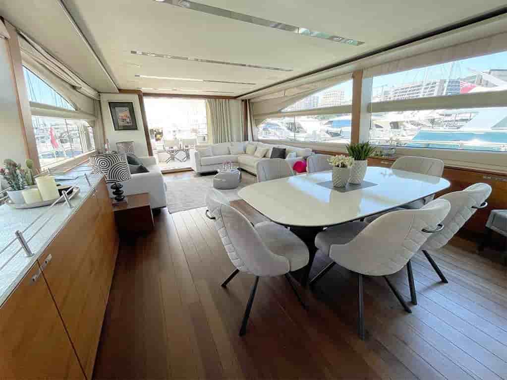 Princess 82 Motor Yacht - View 23