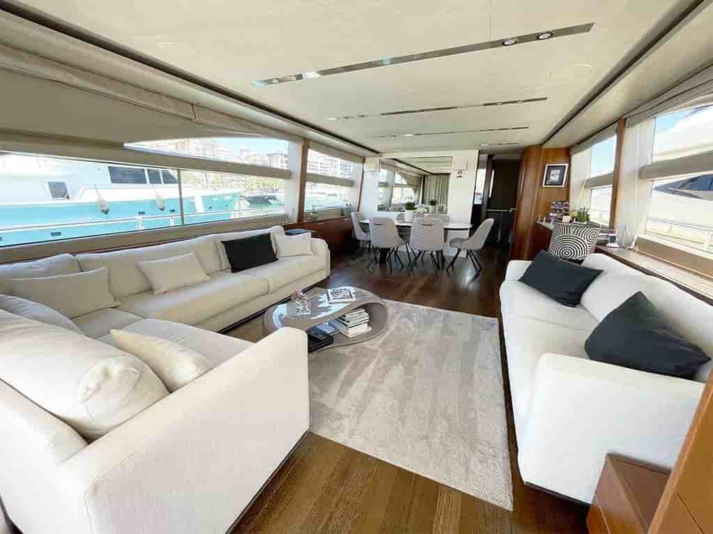 Princess 82 Motor Yacht - View 24