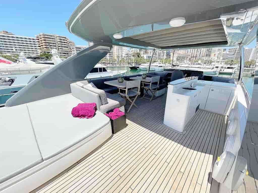 Princess 82 Motor Yacht - View 30