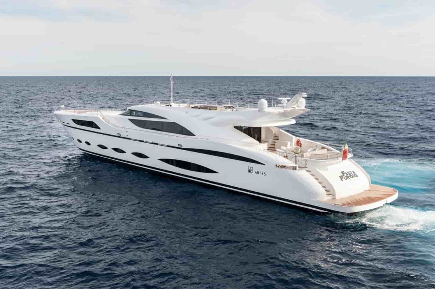 AB Yachts 145 - View 10