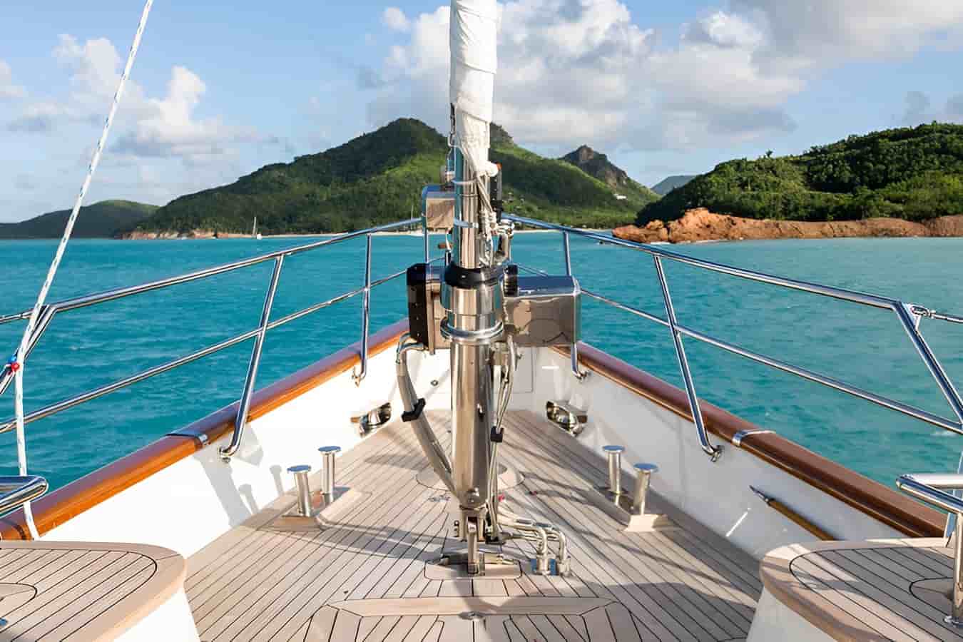 Perini Navi 40M - View 16