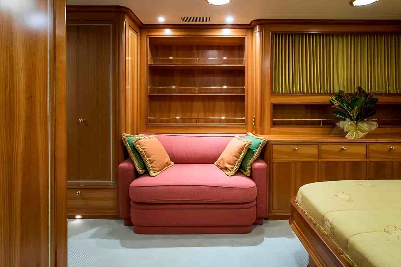 Perini Navi 40M - View 38