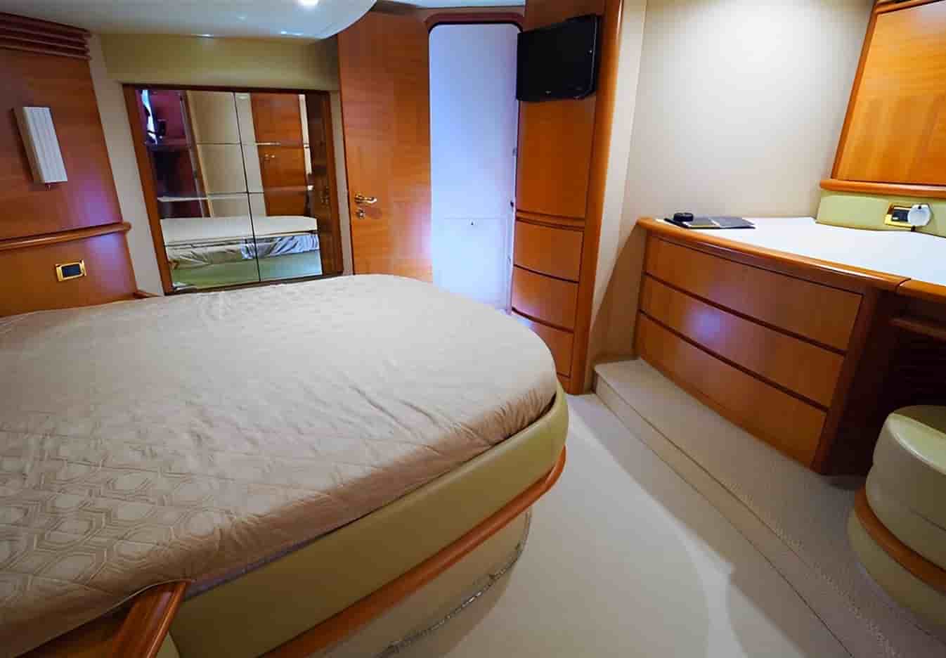 Azimut 62E - View 18