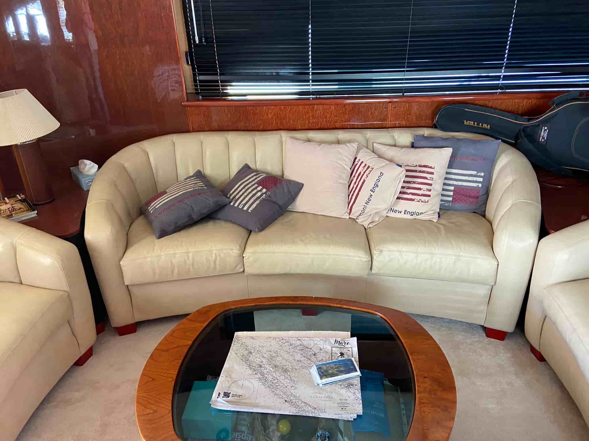 Fairline Squadron 74 - View 20