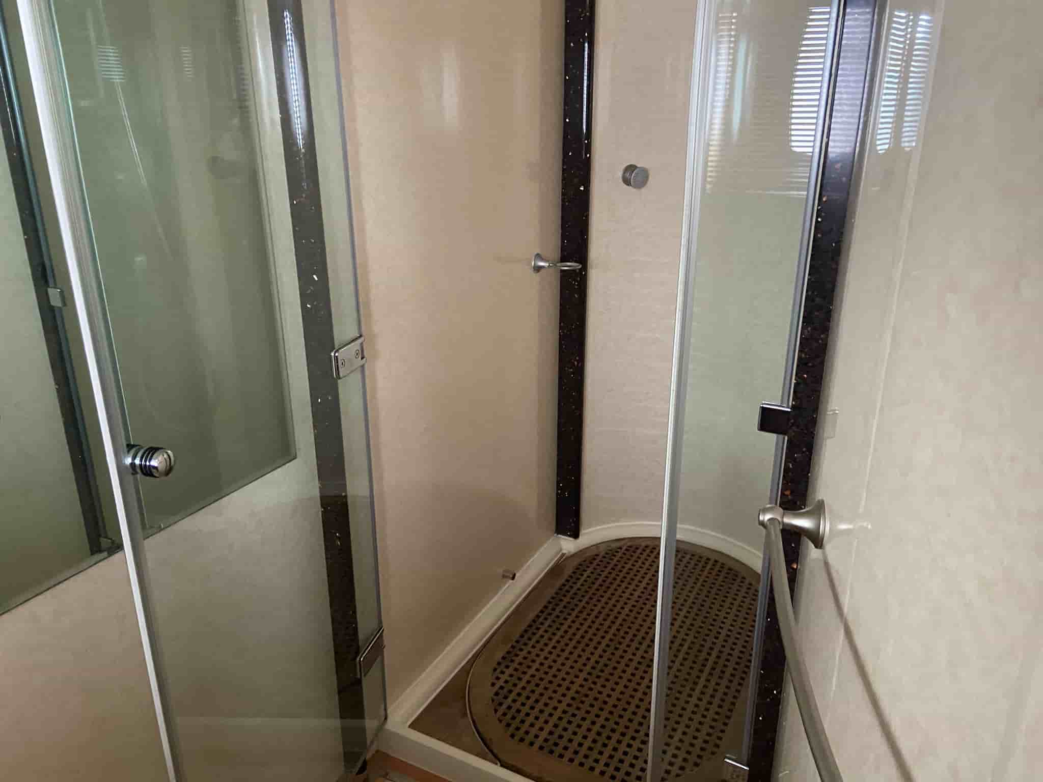 Fairline Squadron 74 - View 36