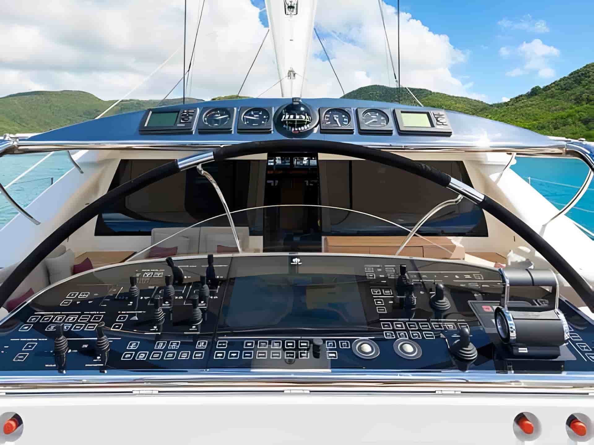 Perini Navi 40M Sloop - View 12