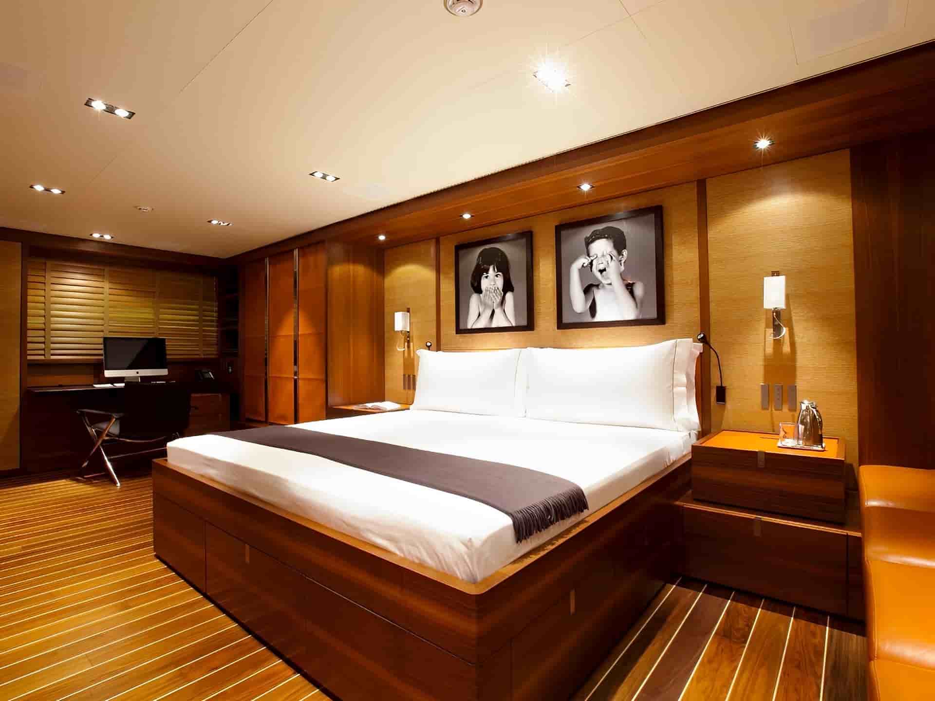 Perini Navi 40M Sloop - View 33