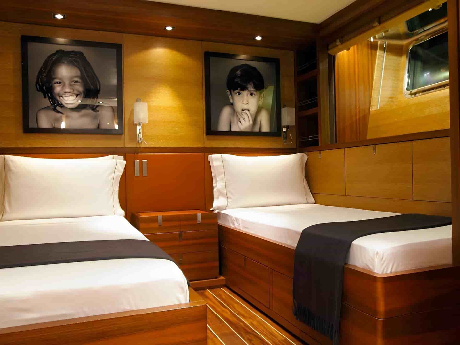 Perini Navi 40M Sloop - View 43