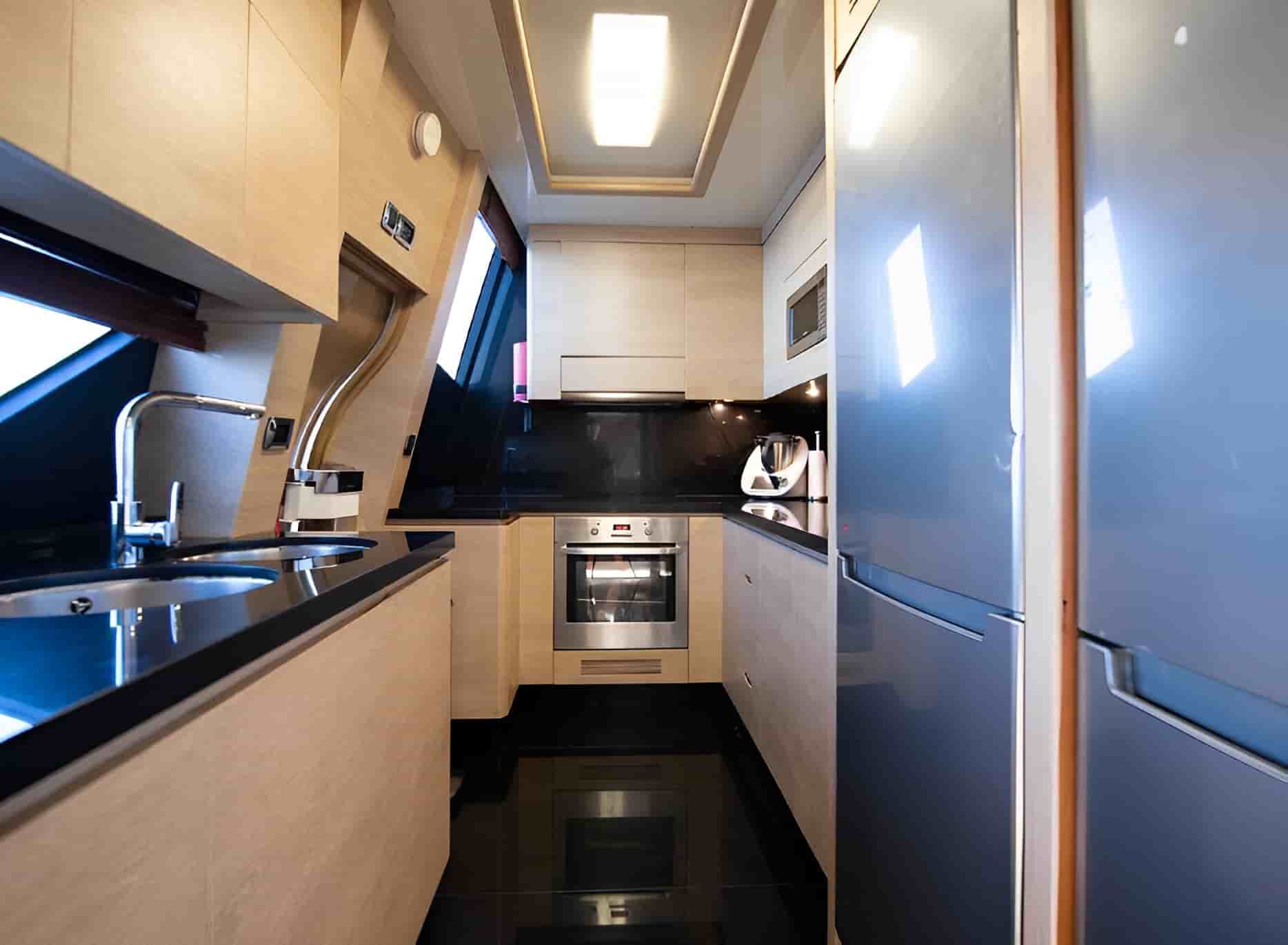 Astondoa 96 GLX - View 28