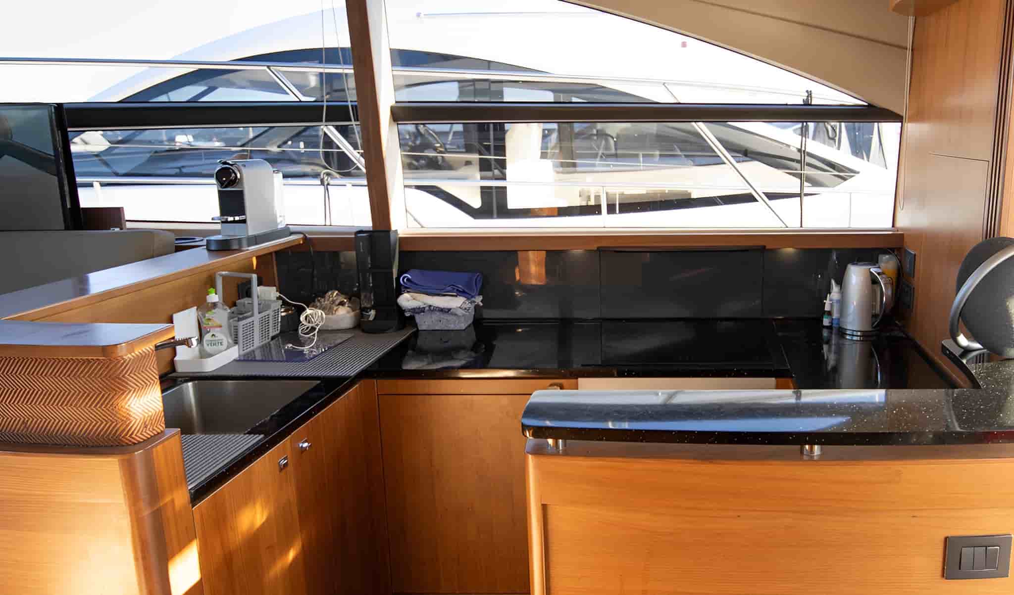 Princess 52 Fly - View 11