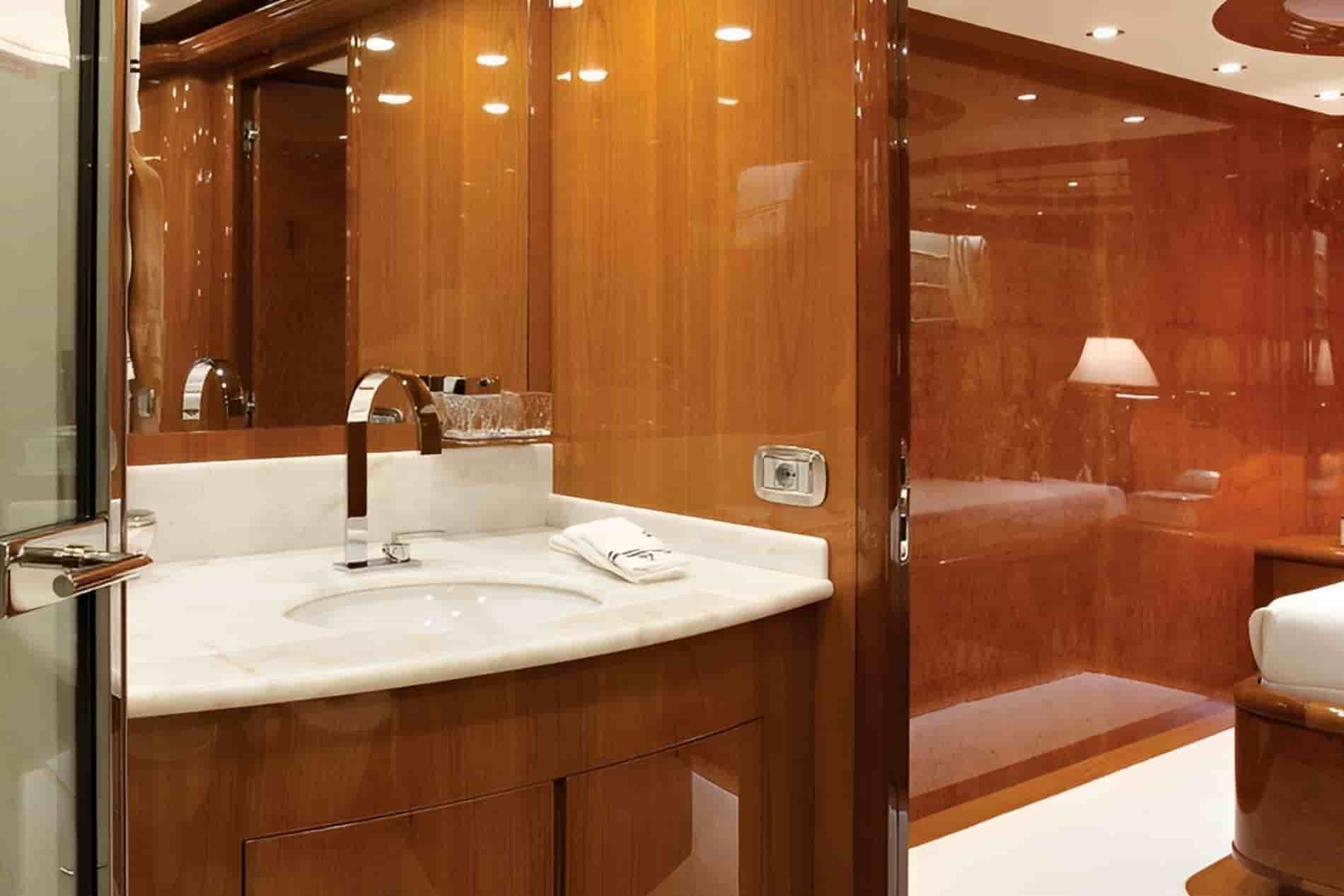 Eurocraft Explorer 44 - View 39