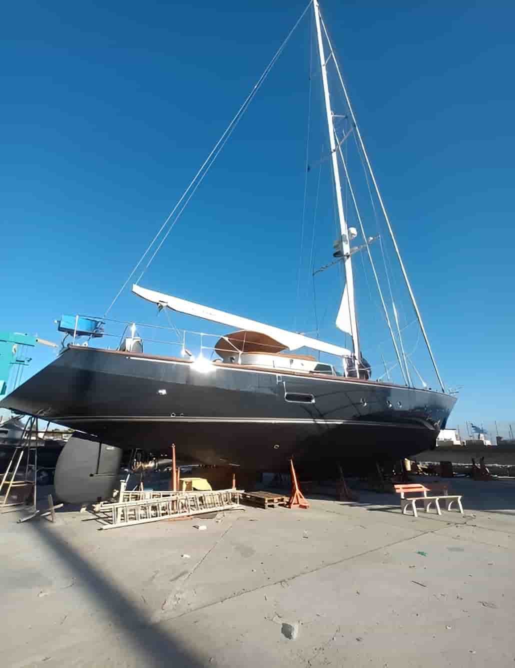 Perini Navi 25M S/Y - View 20