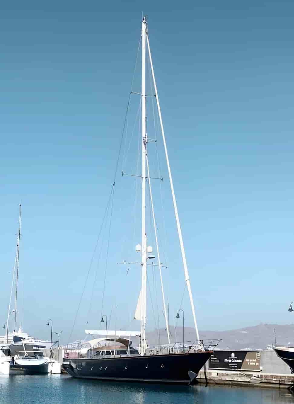 Perini Navi 25M S/Y - View 6