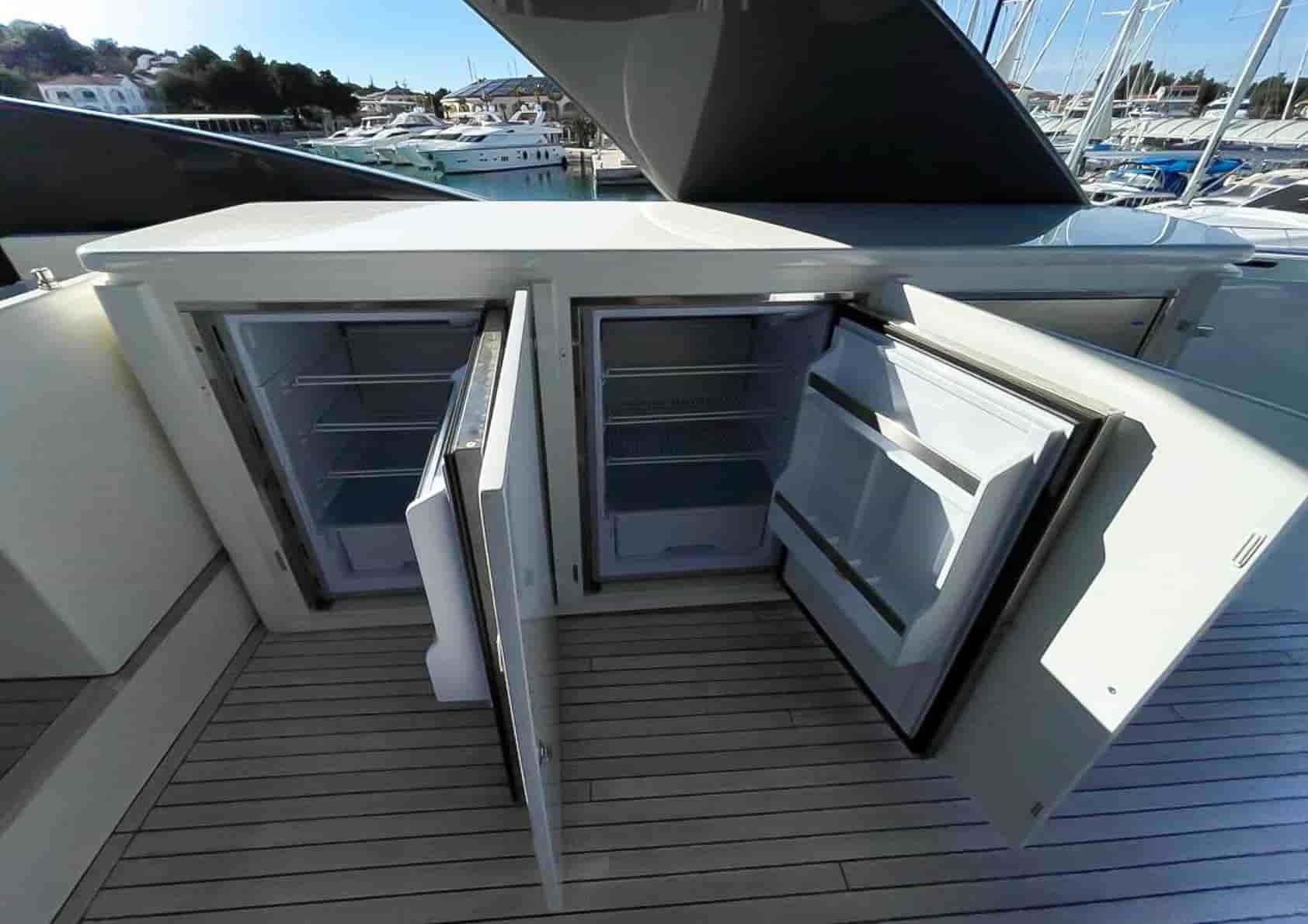 Ferretti 960 - View 11