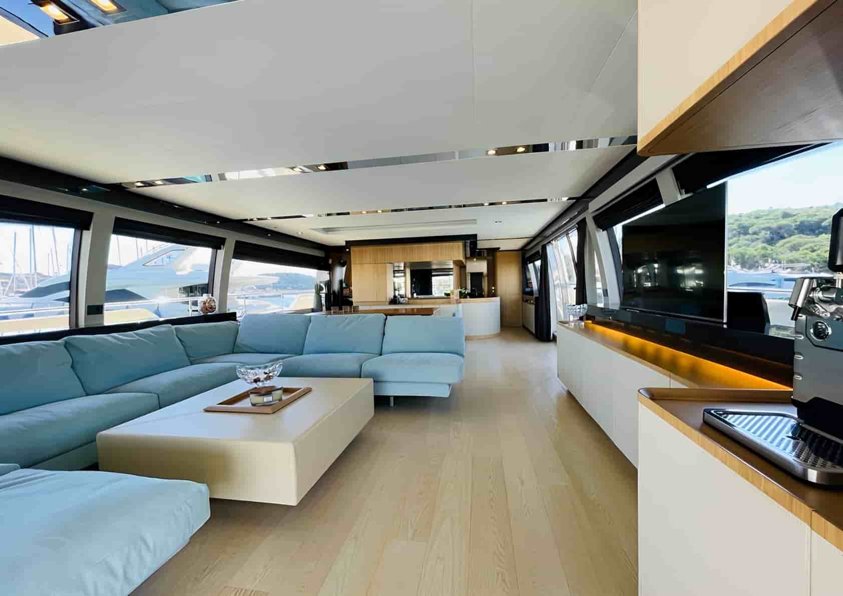 Ferretti 960 - View 16