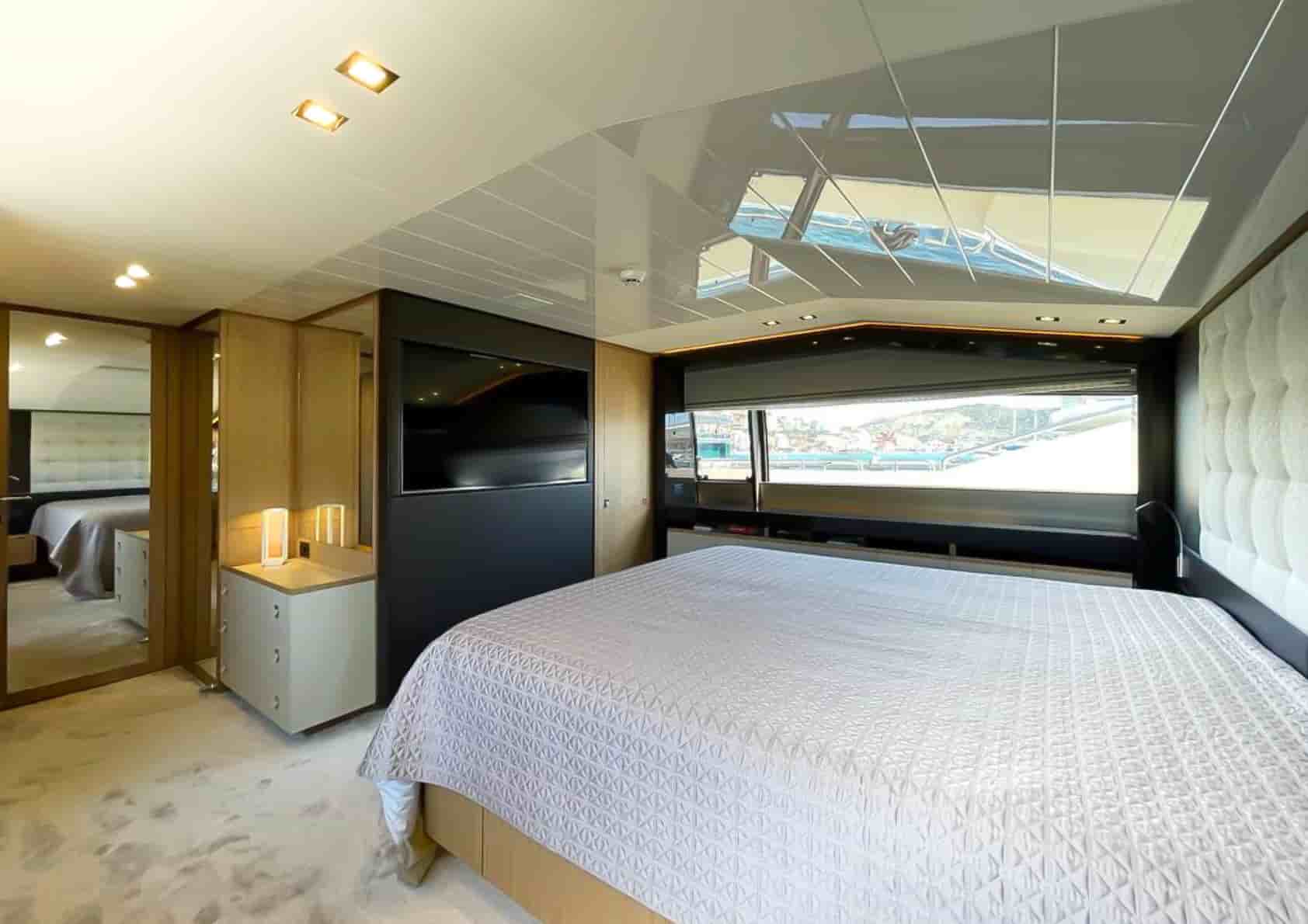 Ferretti 960 - View 23