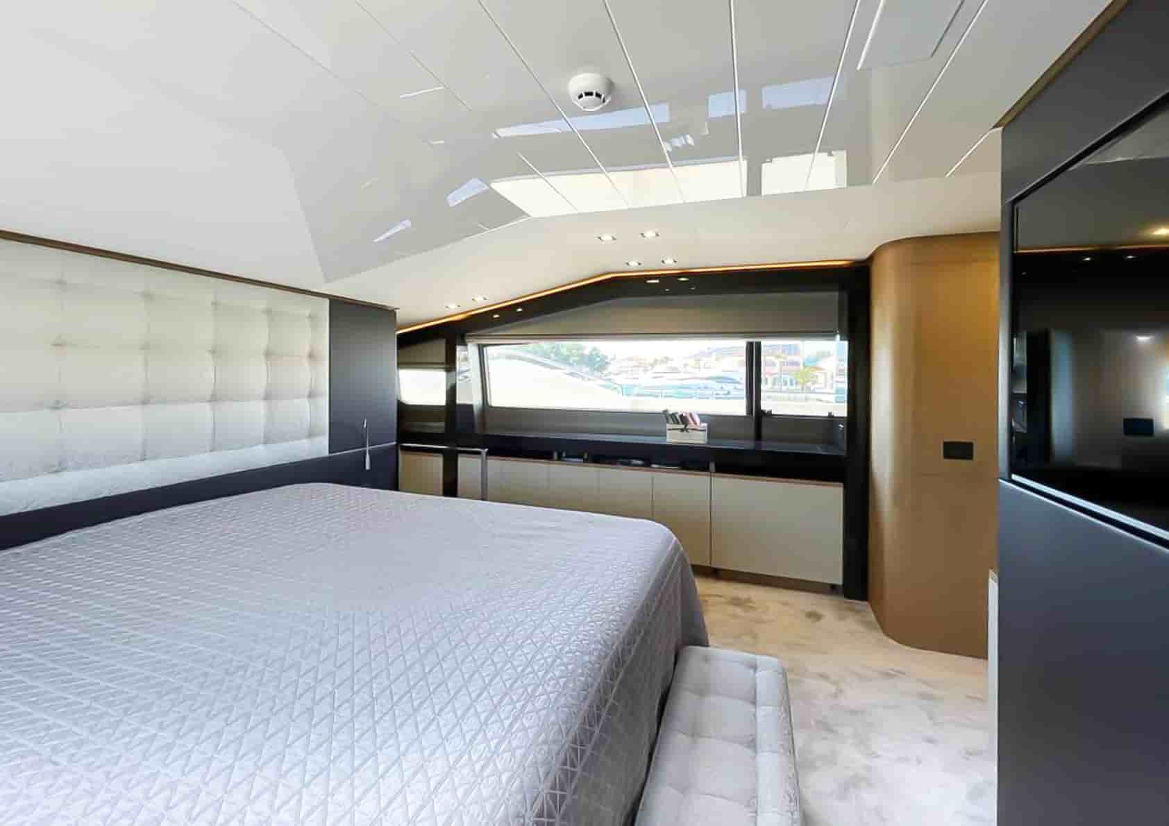 Ferretti 960 - View 25