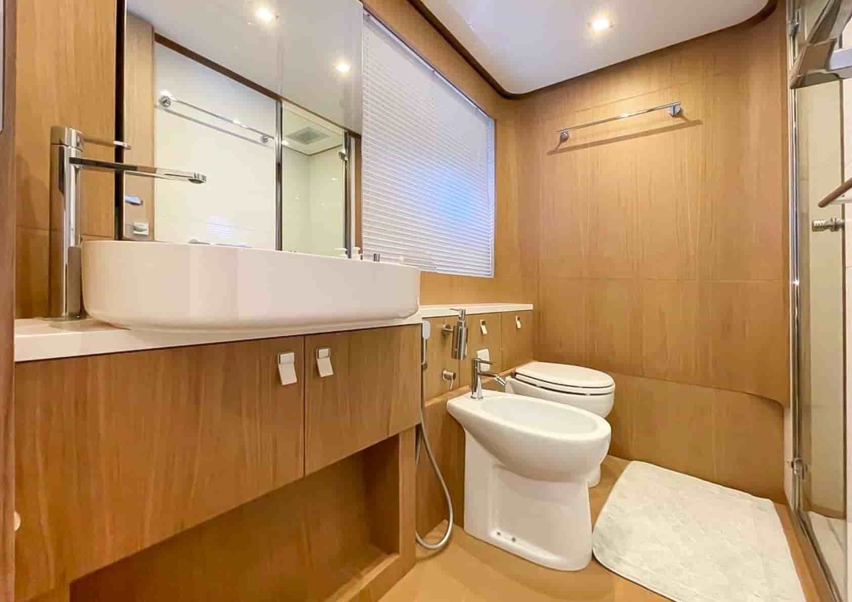 Ferretti 960 - View 32