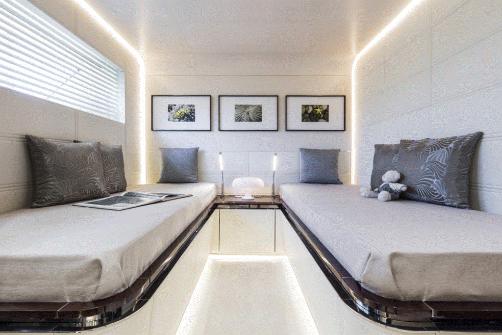 Dreamline 36 - View 48