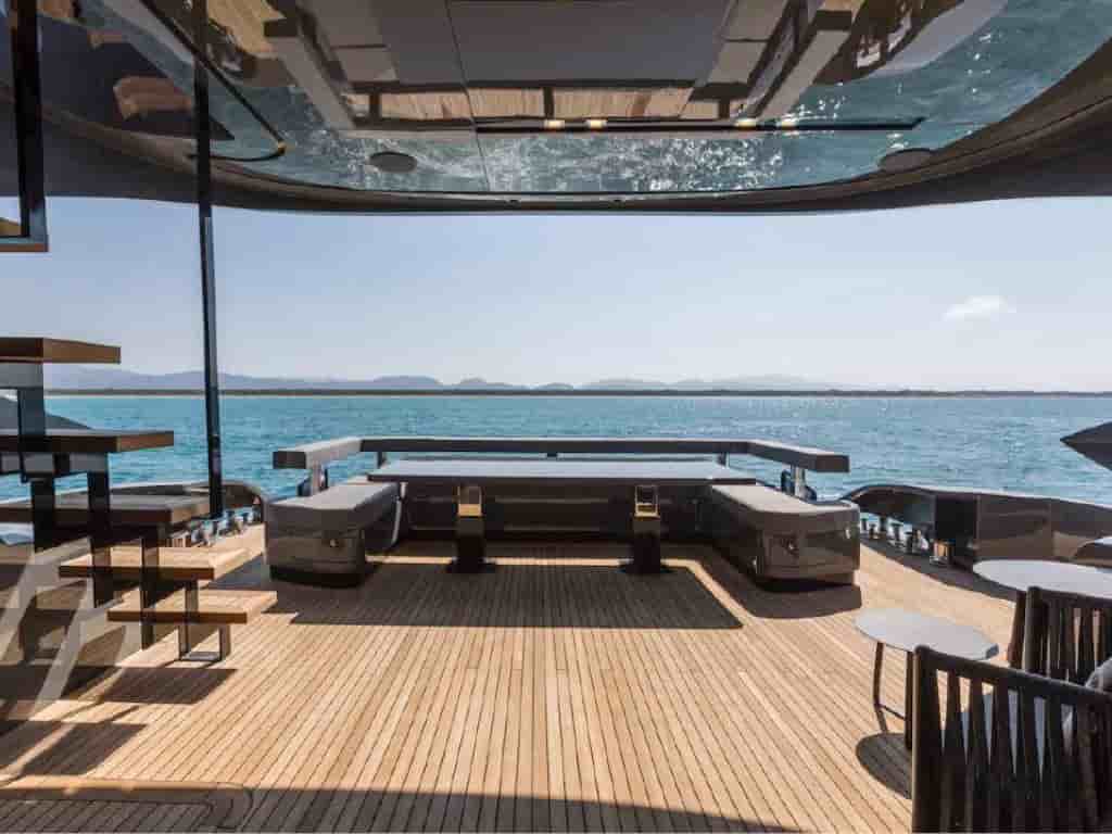 AB Yachts 100 - View 12