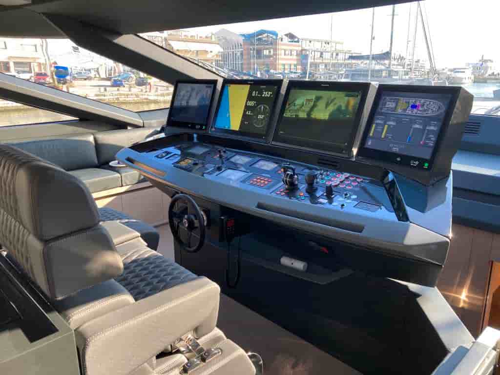 AB Yachts 100 - View 24