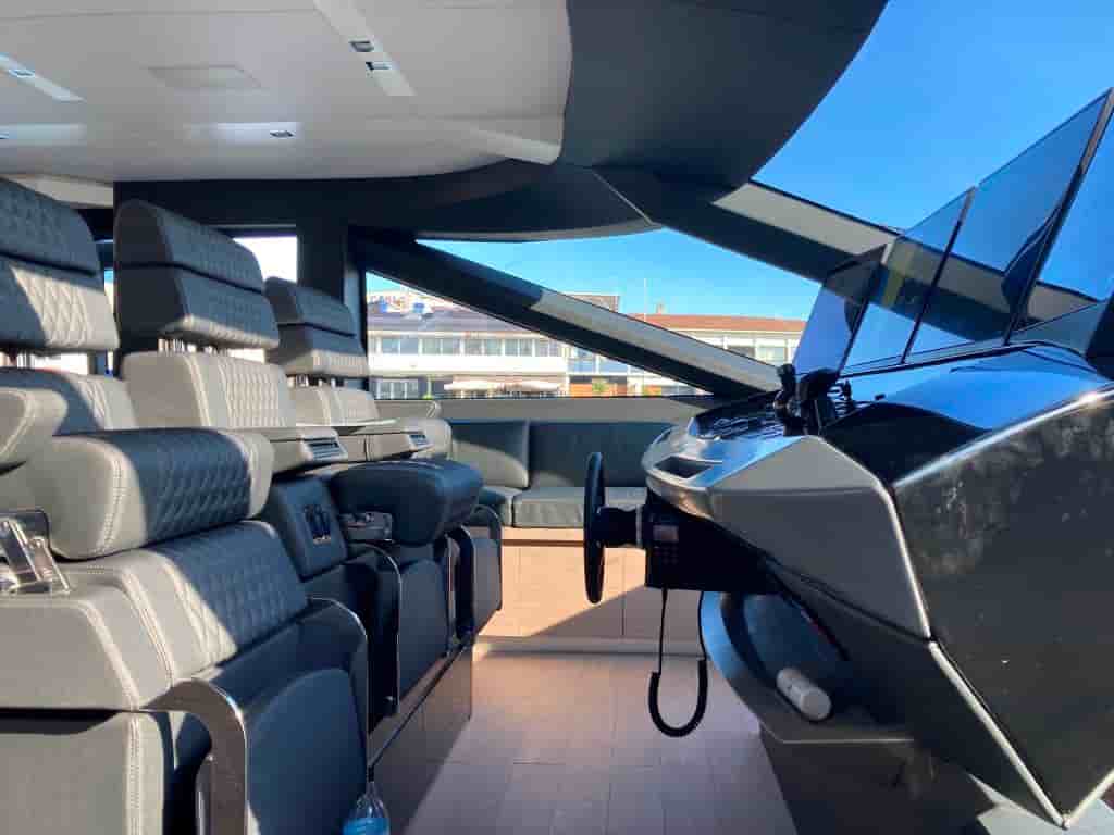 AB Yachts 100 - View 25