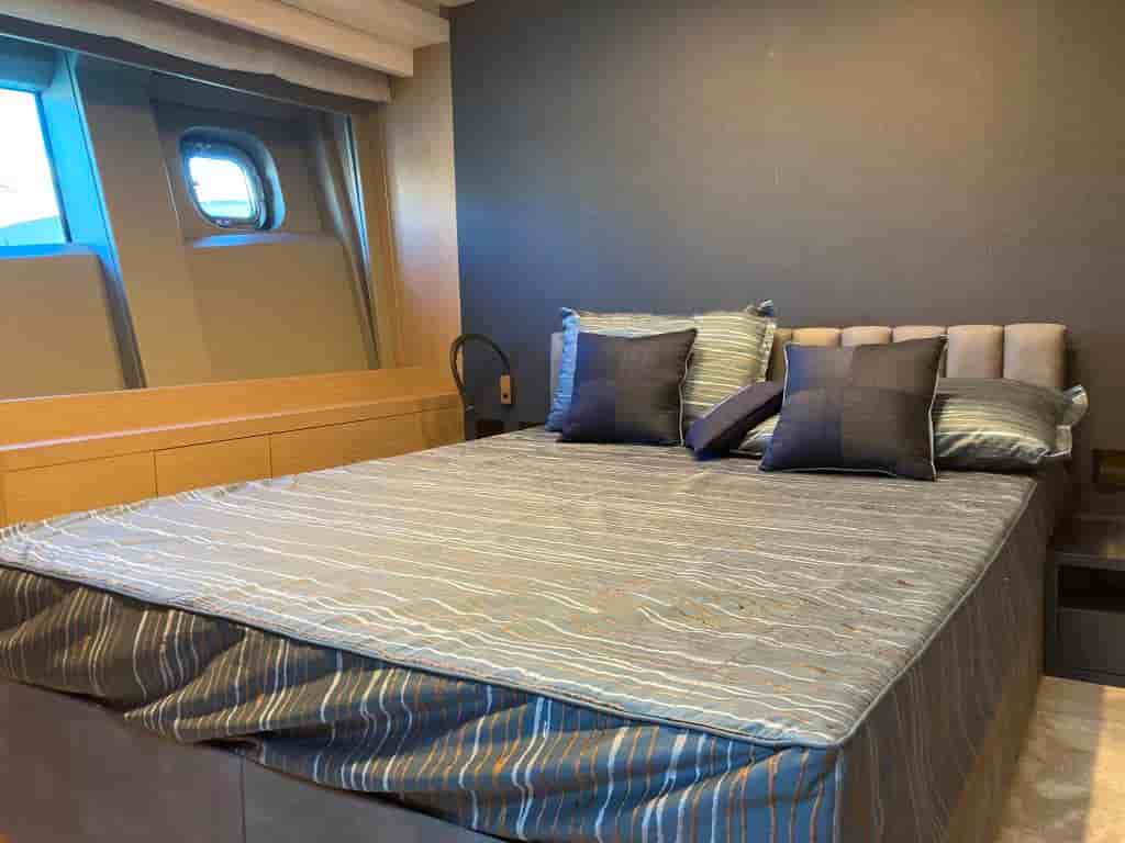 AB Yachts 100 - View 30